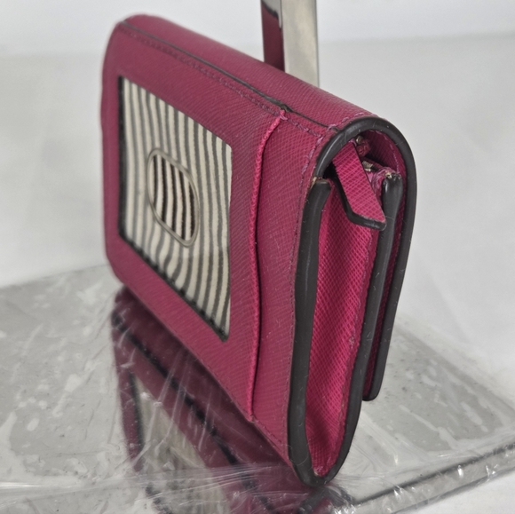 Henri Bendel Small Fuchsia Leather Wallet - Picture 4 of 10